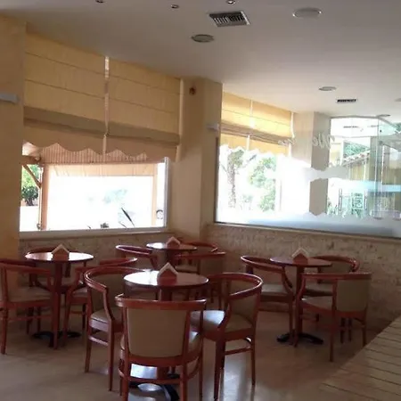 Bali And Sofia Village Hotel de apartamente